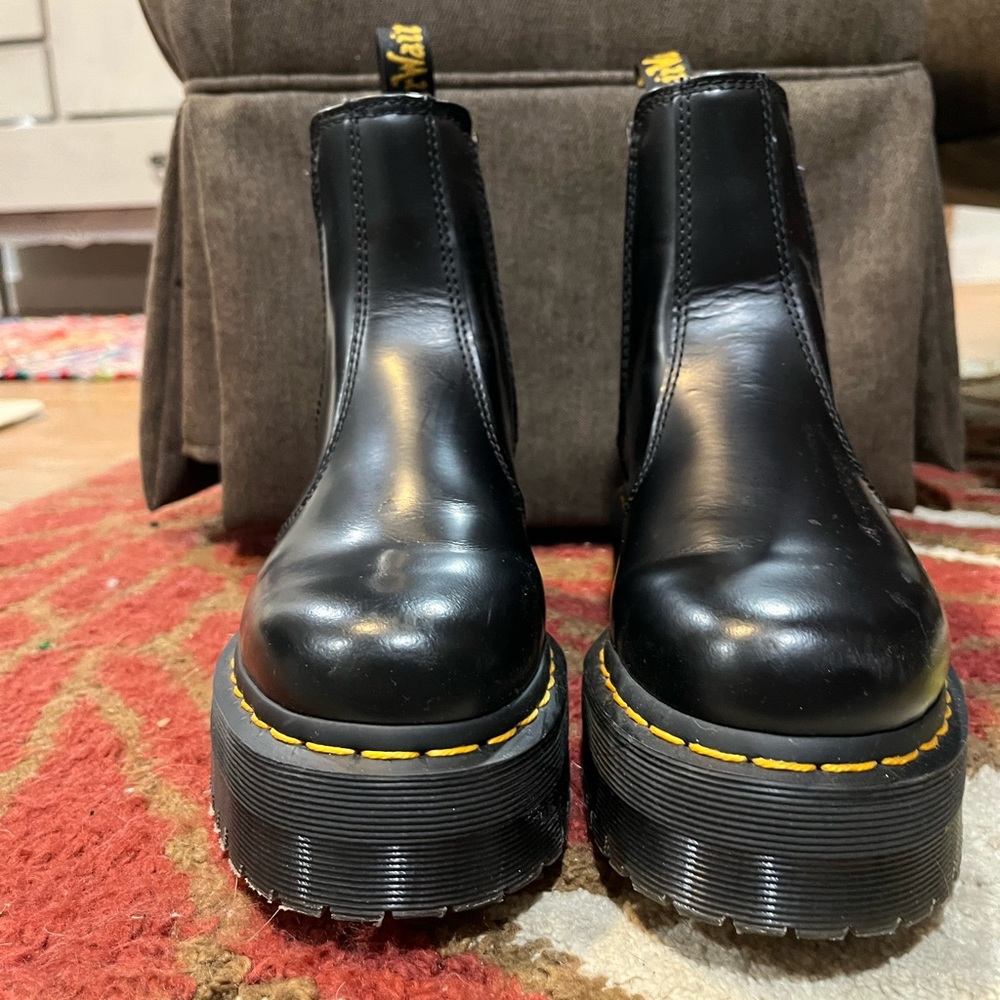 Dr. Martens Airwair